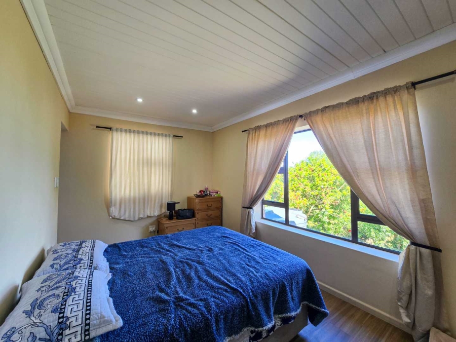 2 Bedroom Property for Sale in Stilbaai Wes Western Cape